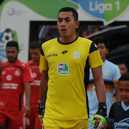 Indonesian footballer dies after collision with teammate