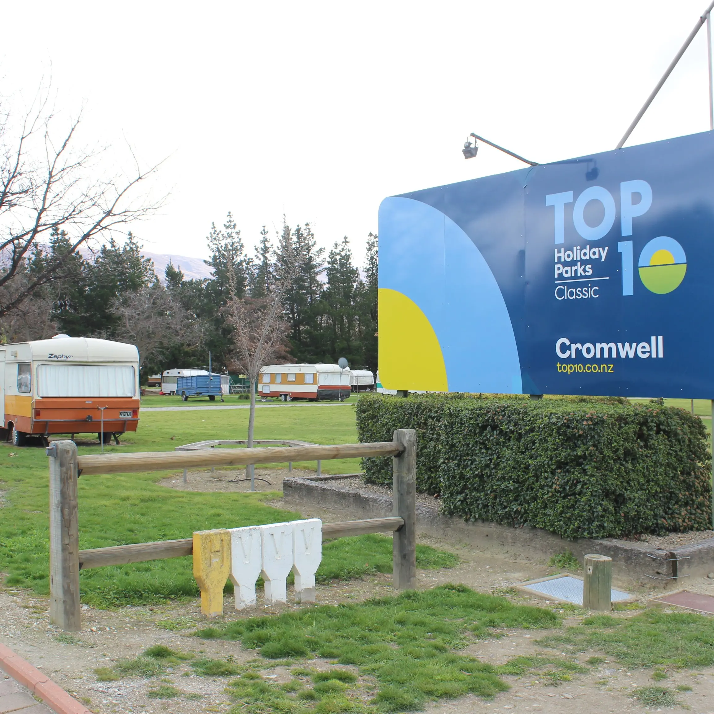 Panel urged to reject subdivision