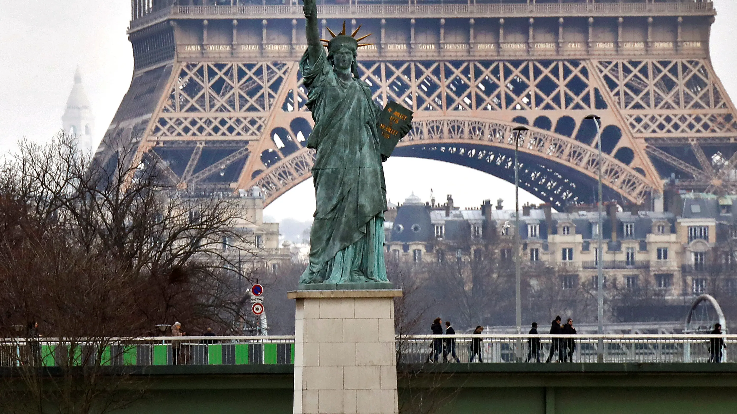 Paris on alert as River Seine rises