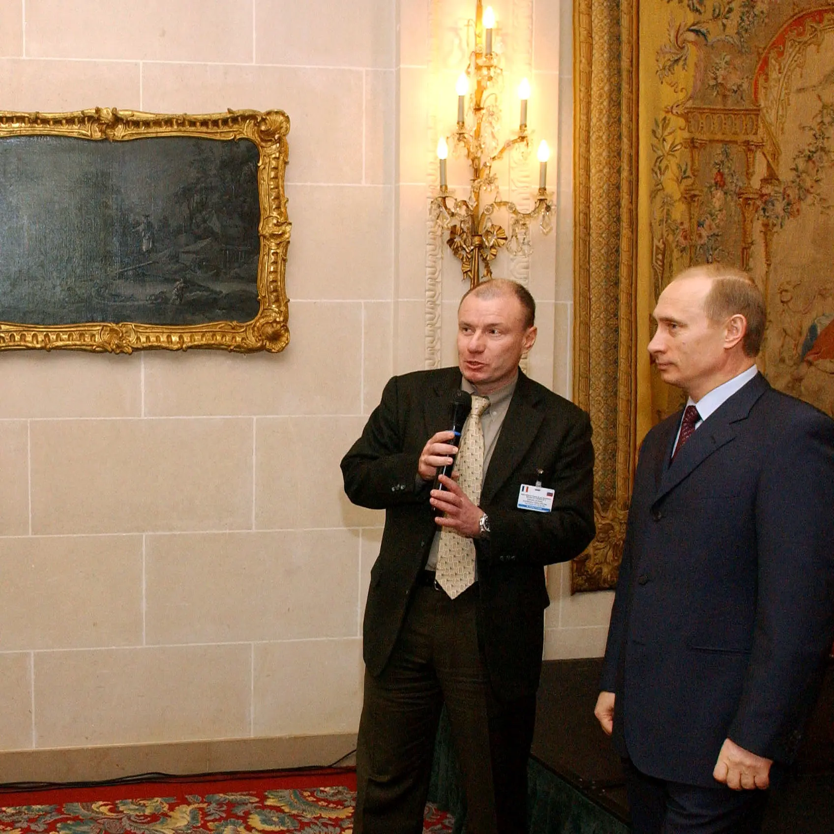 US pens Russian 'oligarch list'
