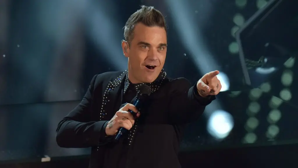 Robbie Williams selling soul for World Cup gig - critic