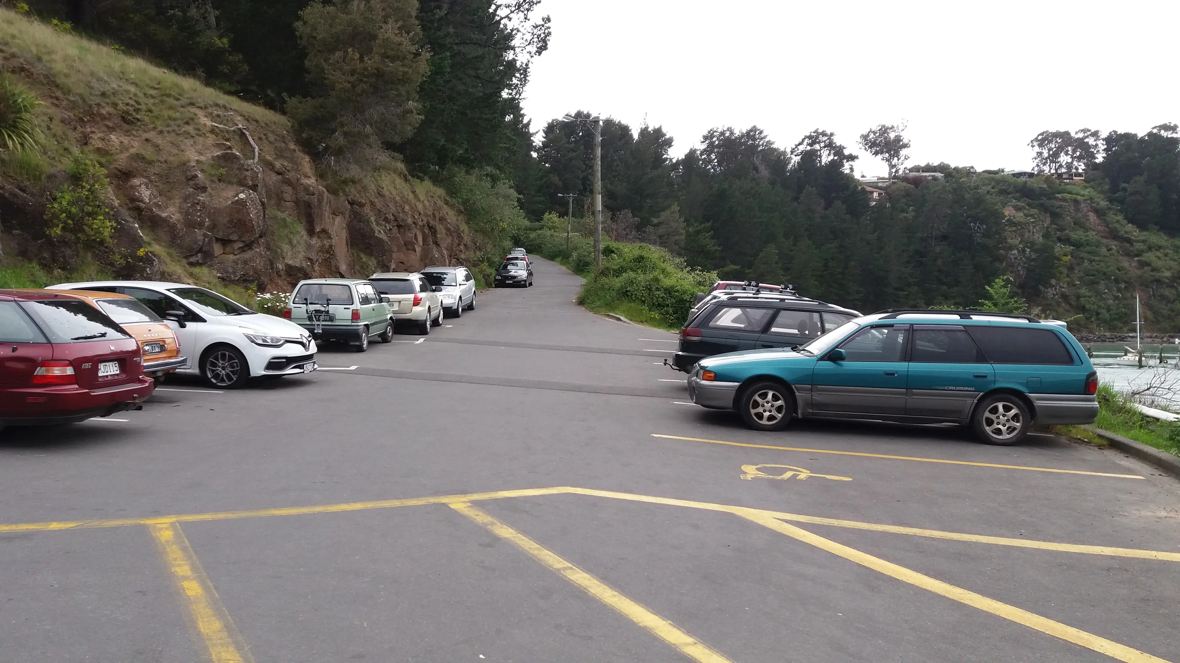 Plan to restrict car parking near wharf