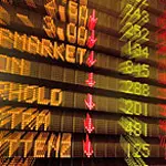 Dollar drops on PM John Key's resignation