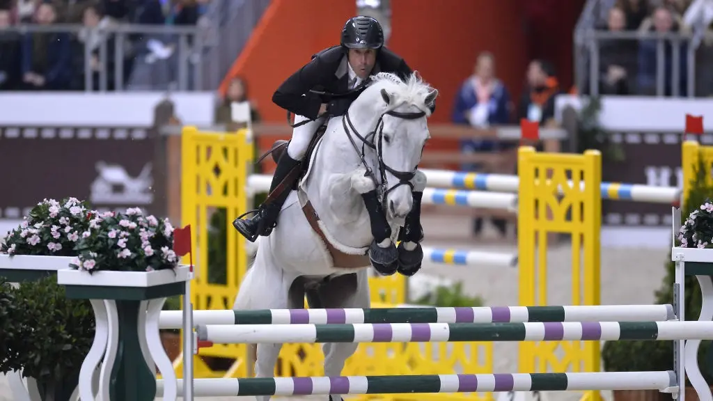 10-year ban after electric spurs used on horses