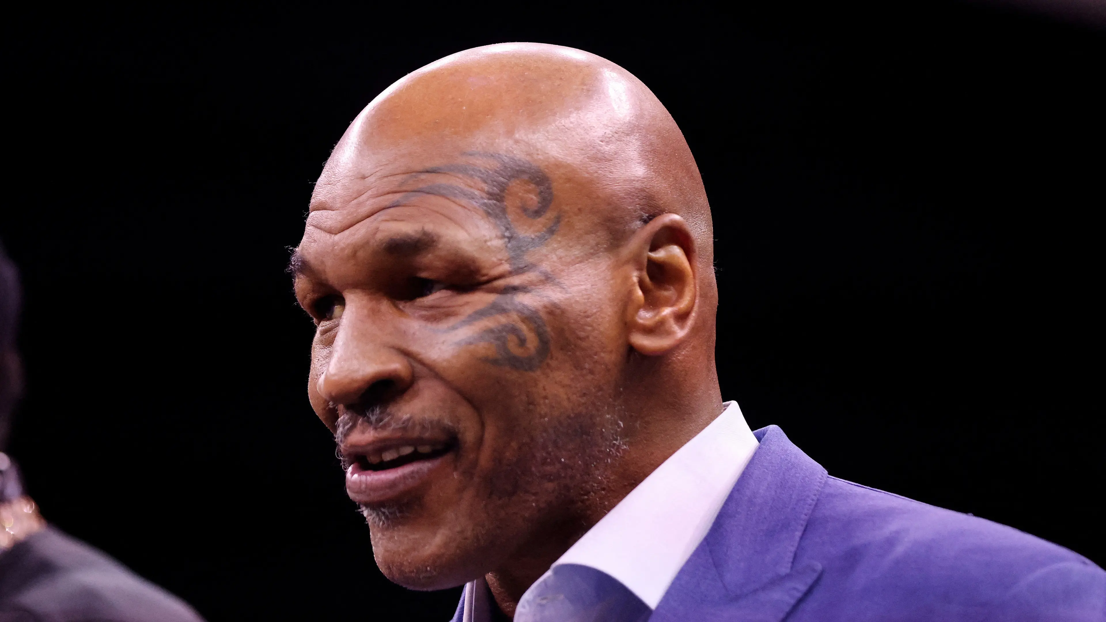 Mike Tyson to fight celebrity boxer Jake Paul