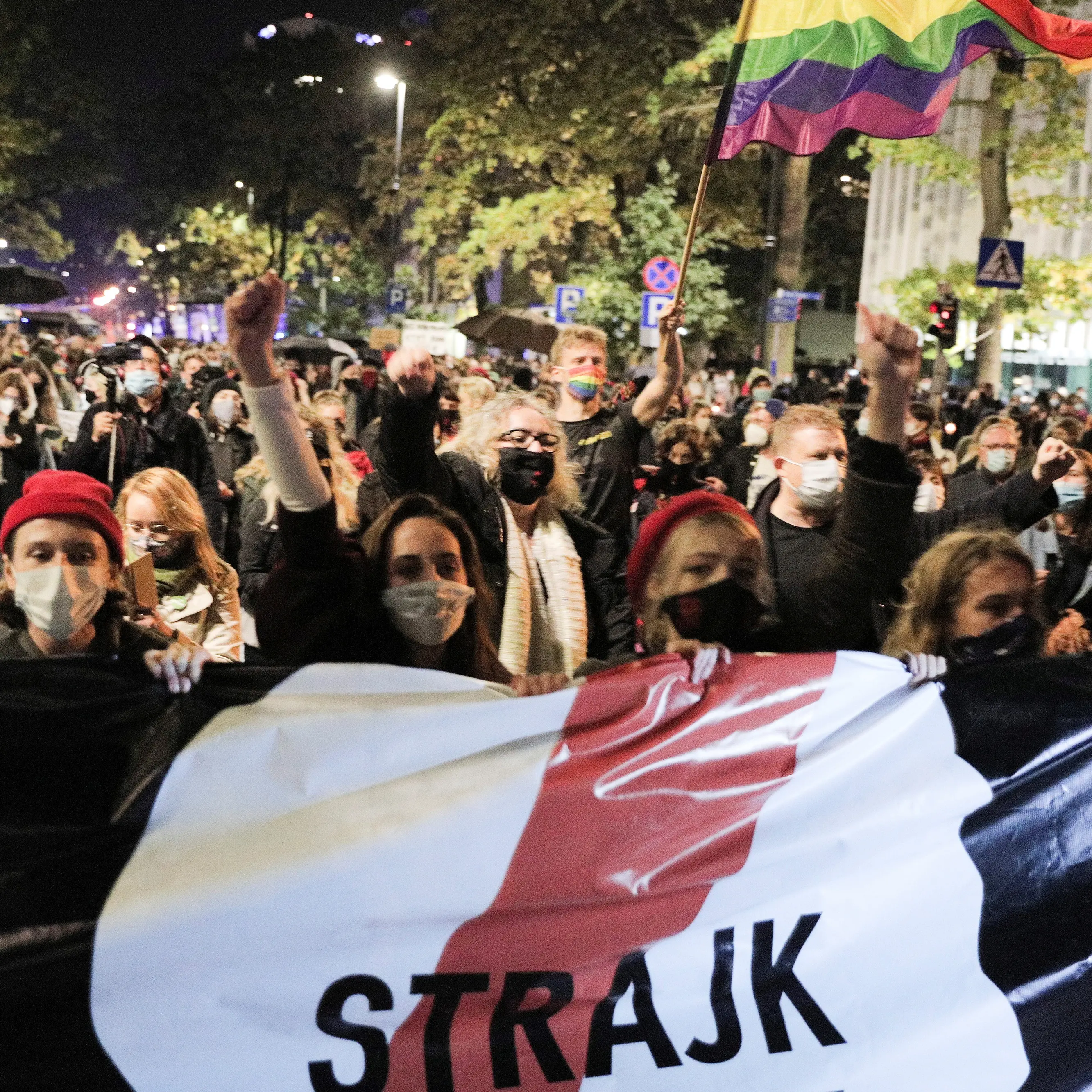 Polish court ruling amounts to almost total ban on abortion