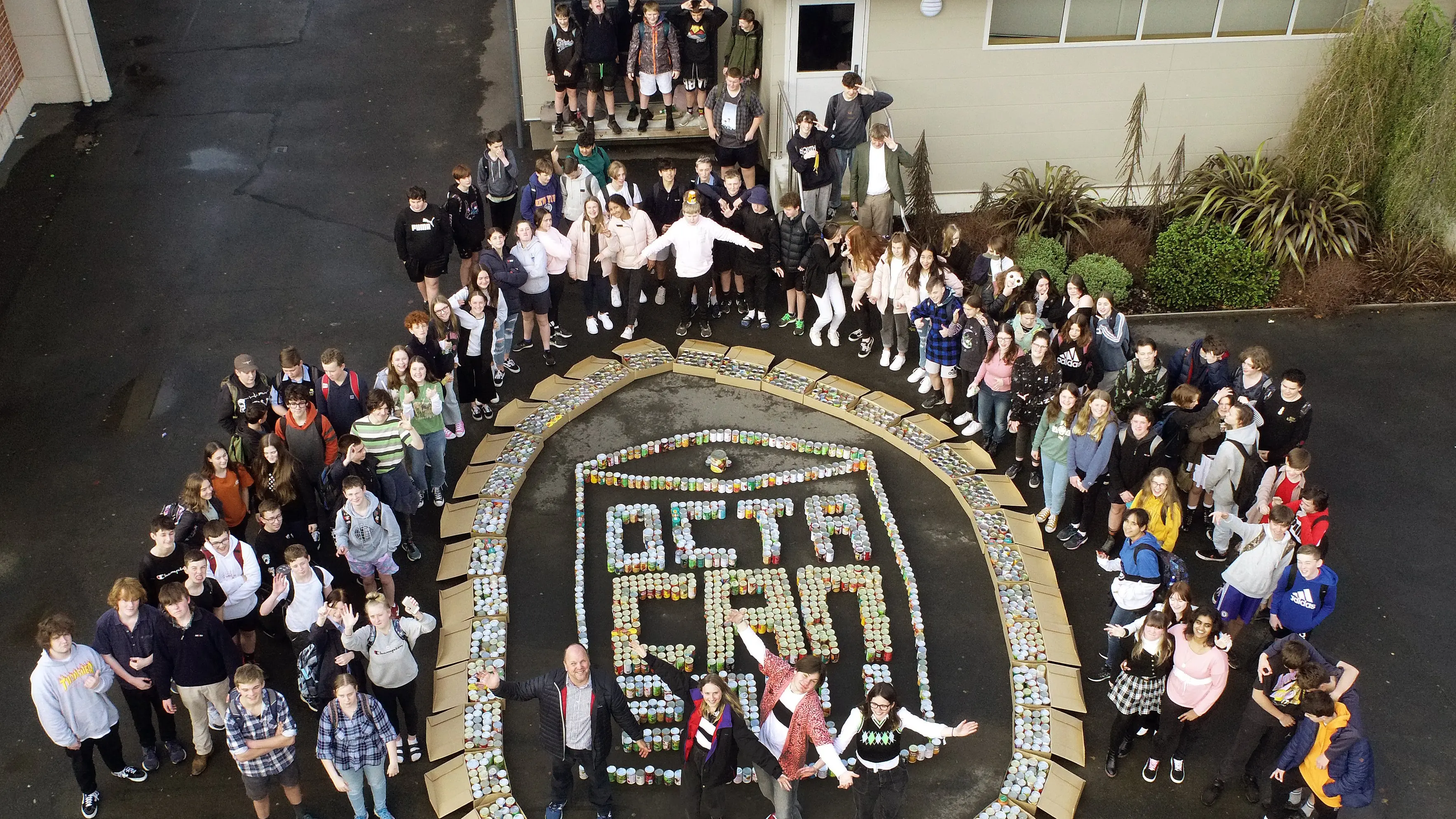 Pupils pull together to feed those in need