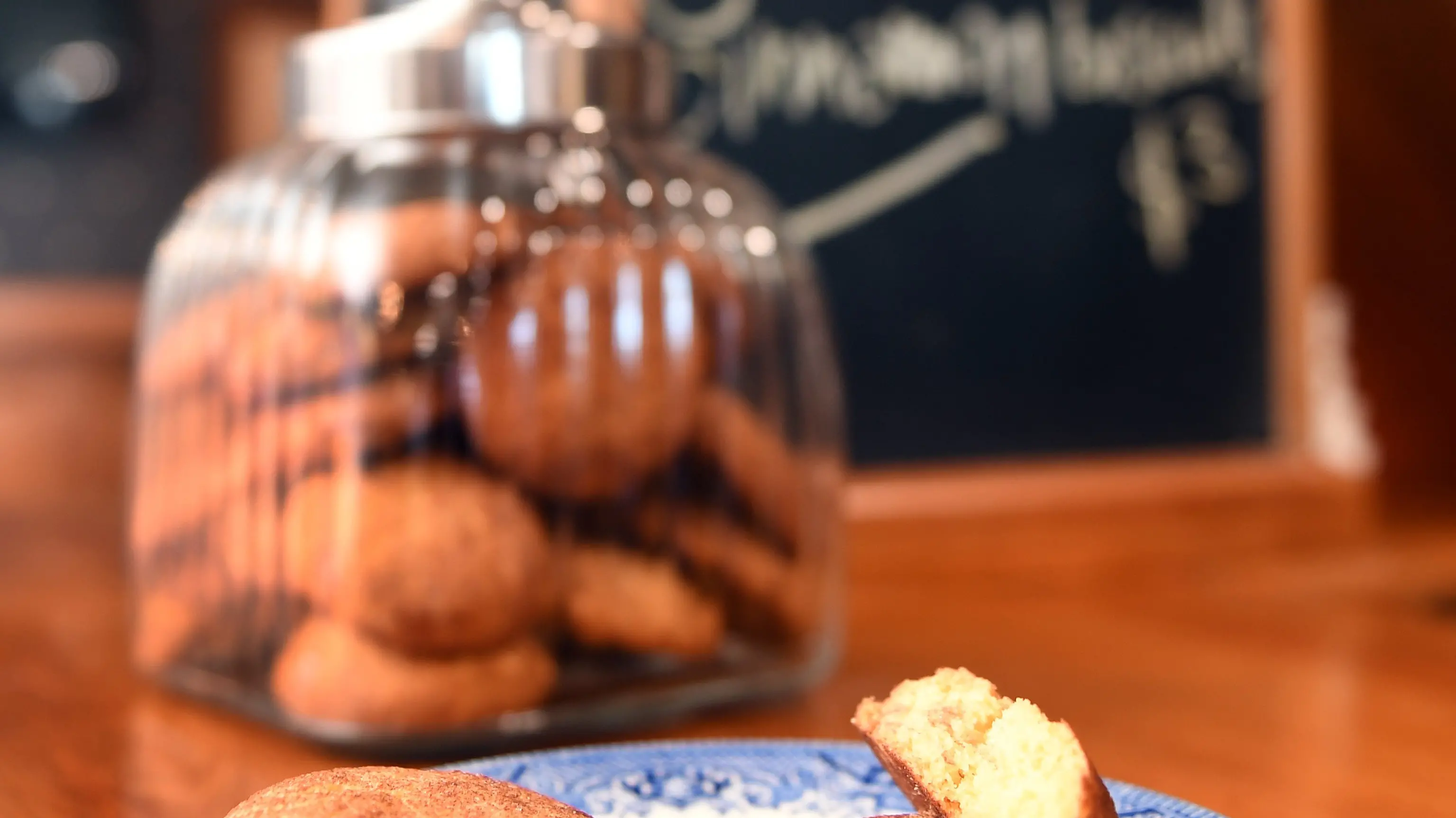 Carey’s Bay Hotel Snickerdoodles