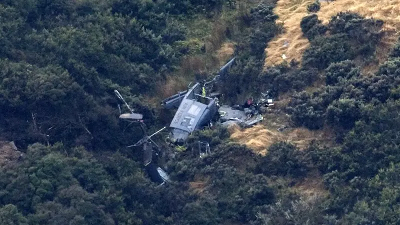 Lone crewman ran 2km to find wreck