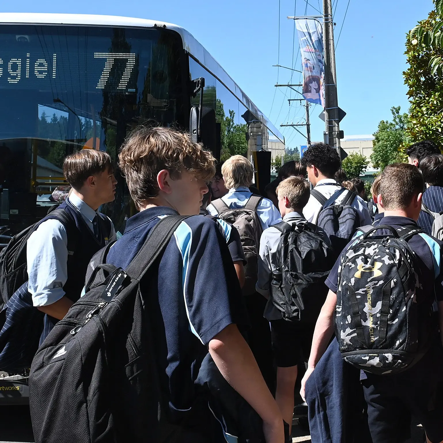 Council retains free fares for children