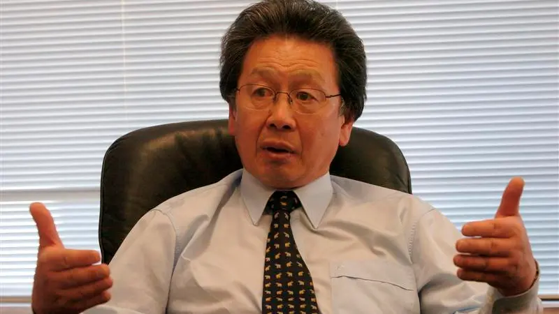 Last-ditch vote keeps project alive