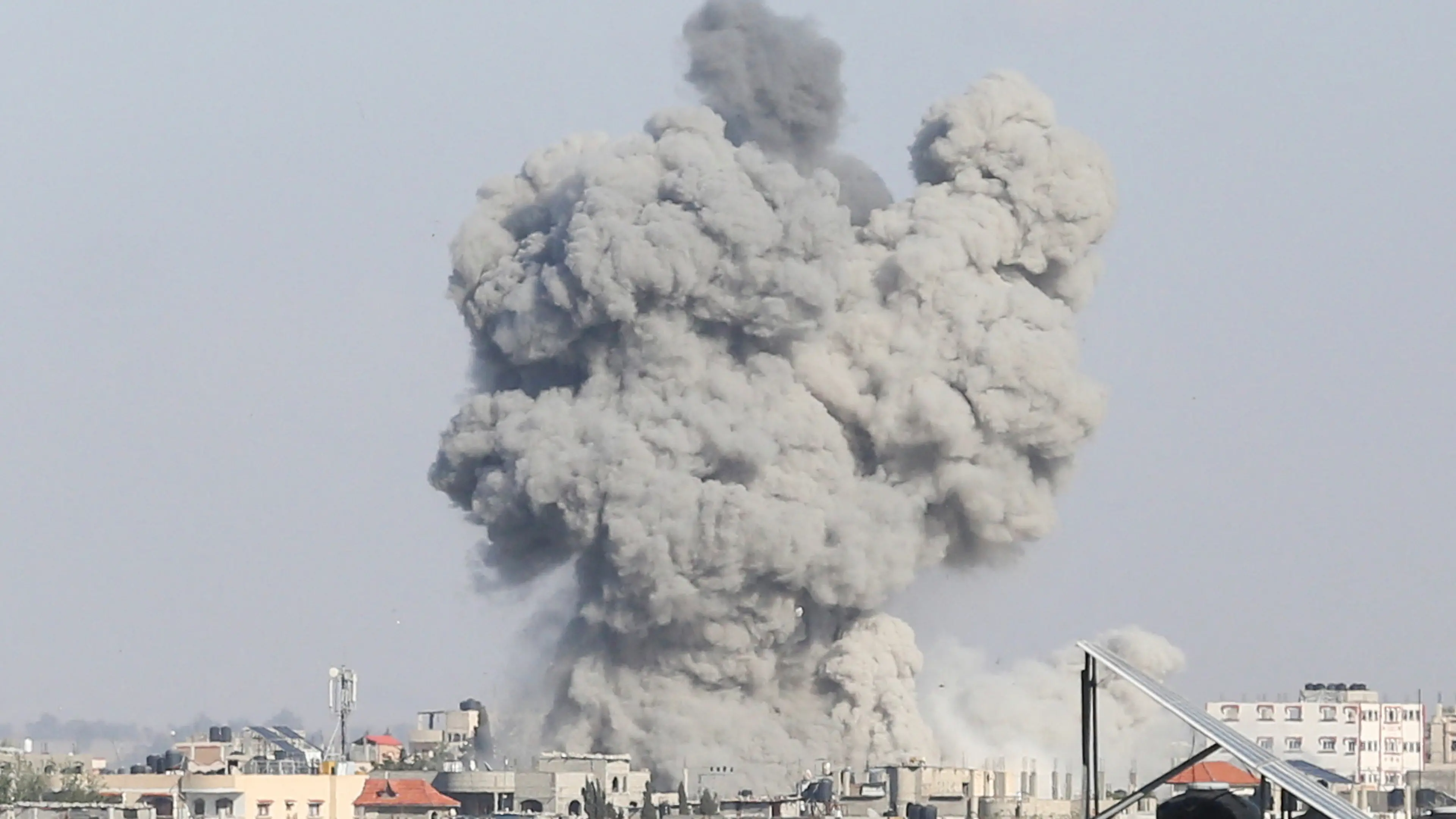 Israel plays down Hamas move on Gaza ceasefire