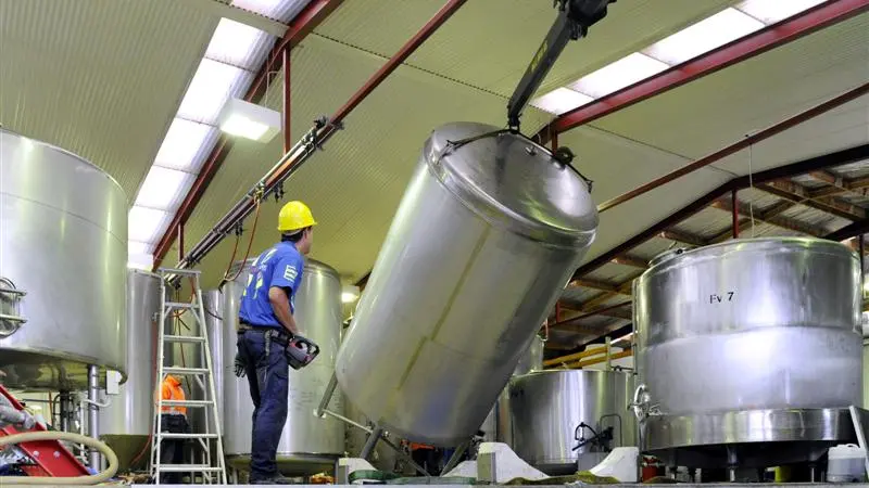 Brewer boosts beer-making capacity