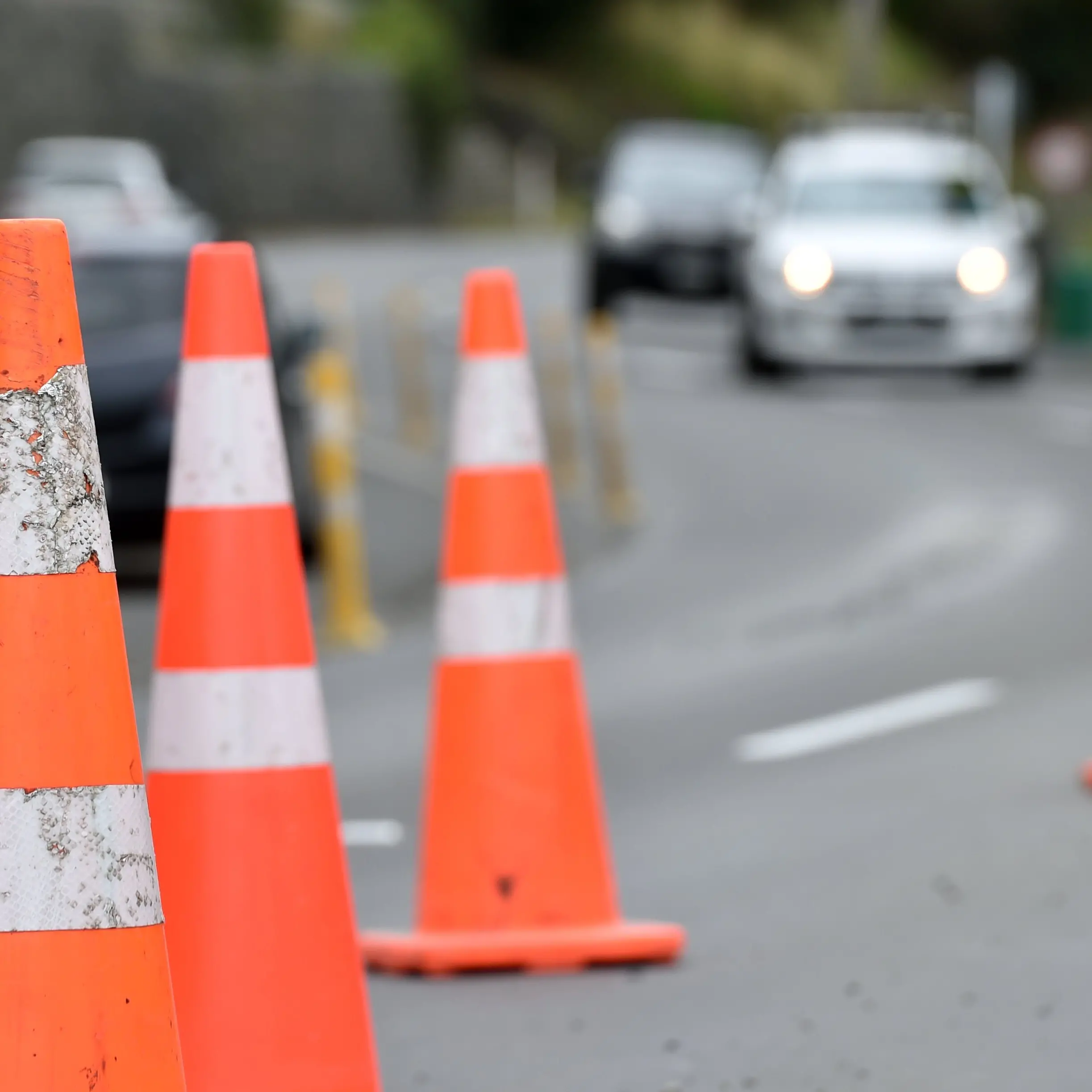 Swinging to and fro on vexing road cones