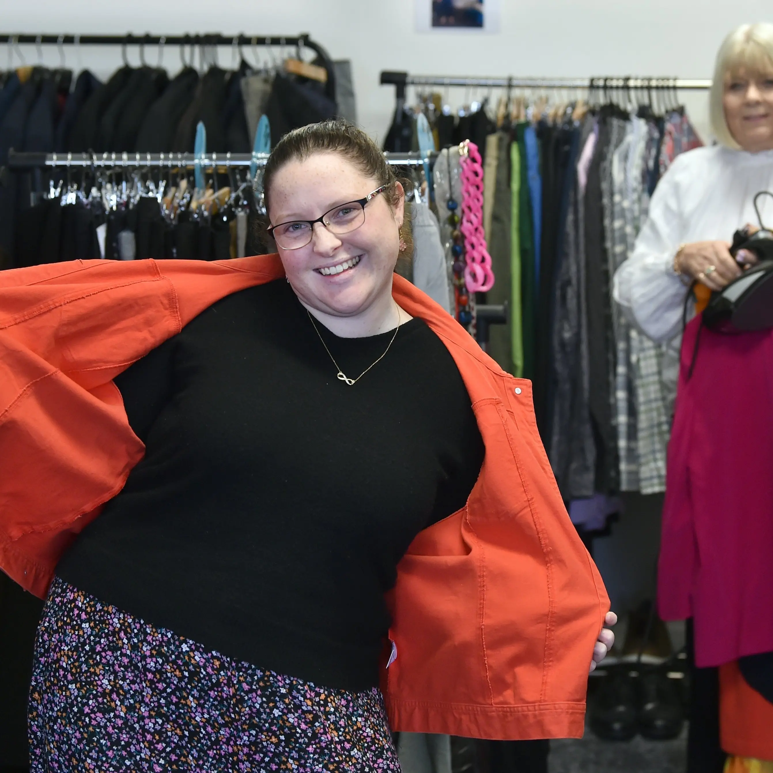 Initiative gives new threads to aid others to find new jobs