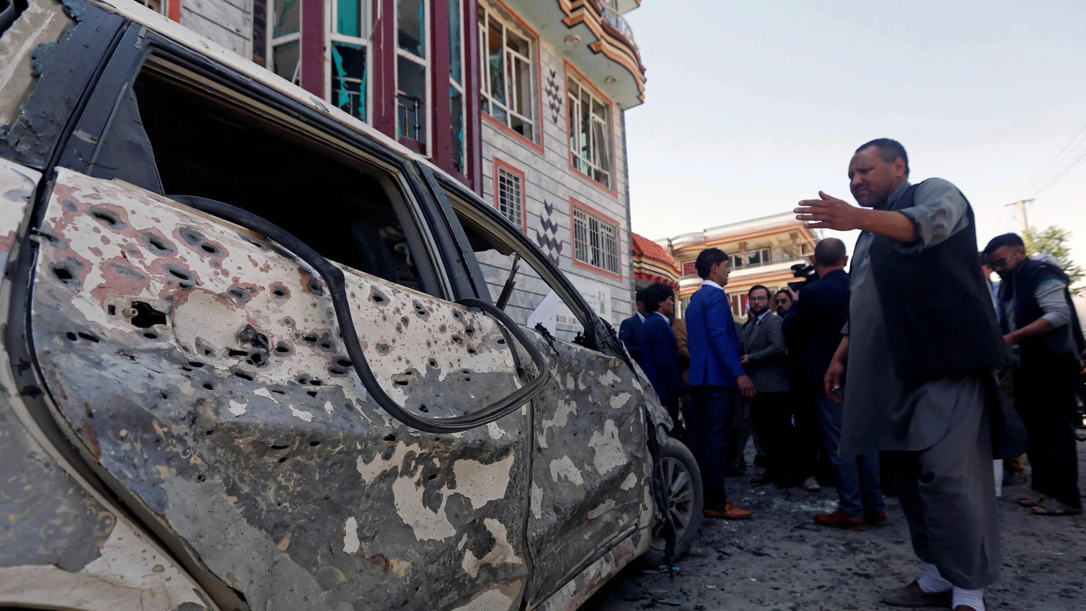 Deadly blast at election centre in Kabul