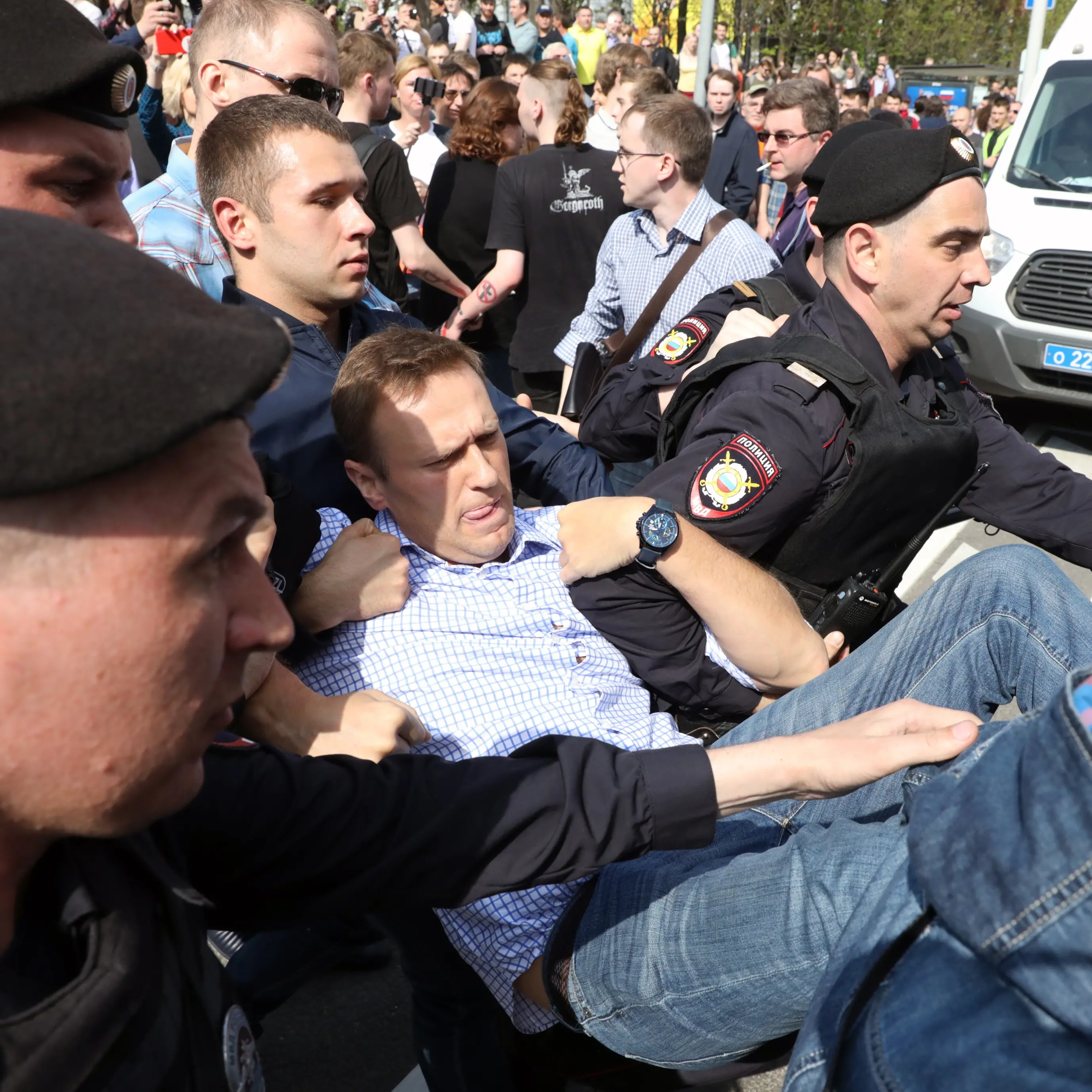 Russian opposition leader among 1600 arrested