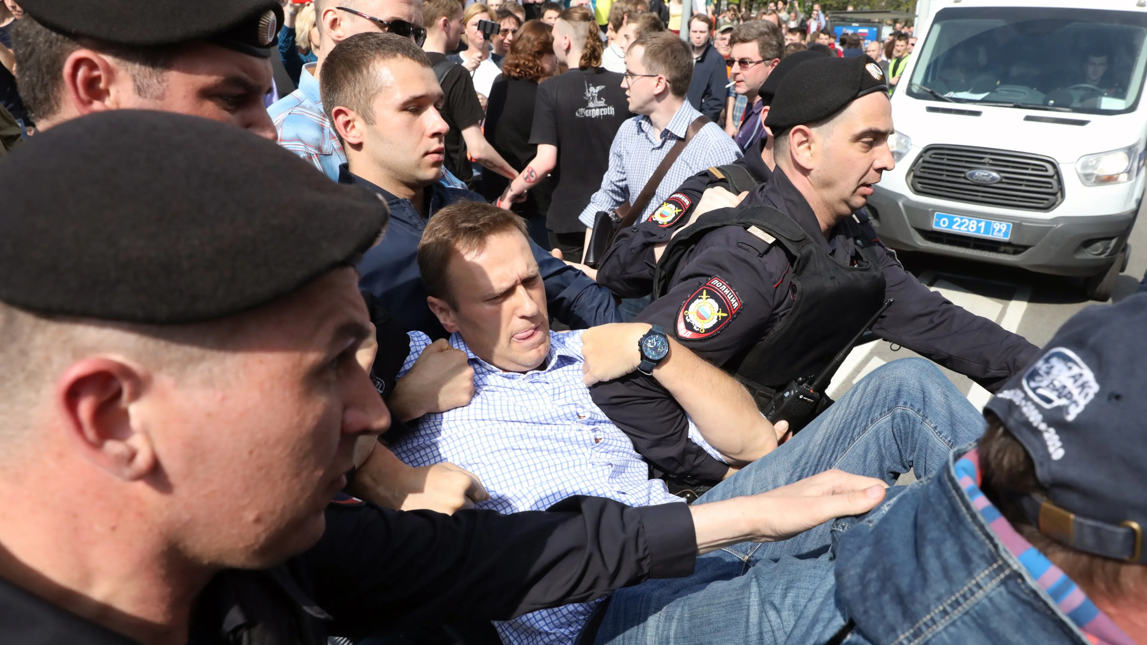Russian opposition leader among 1600 arrested