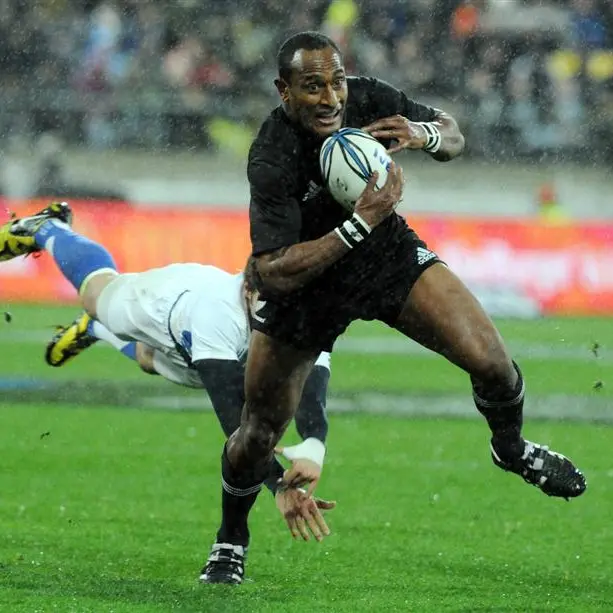 All Blacks beat France 14-10