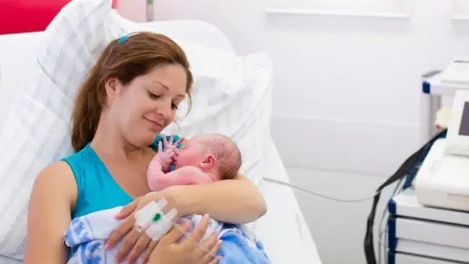 'Devastated' midwives quit after Budget