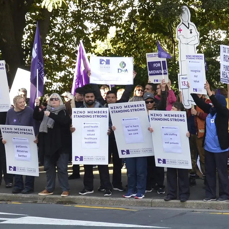 No union position on offer for nurses