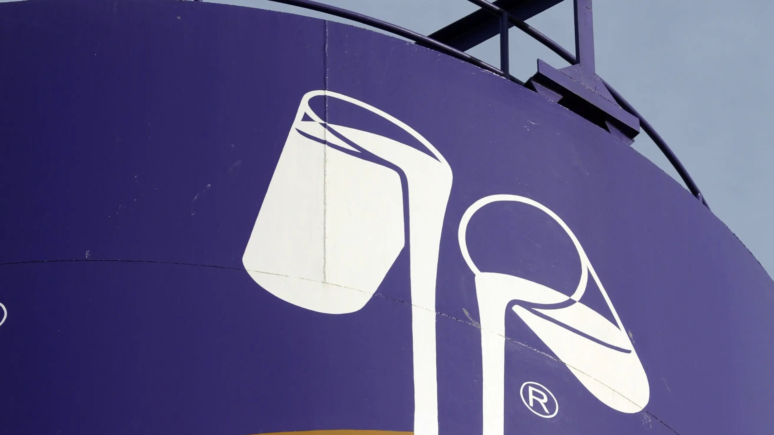 Mondelez NZ reports loss after restructuring