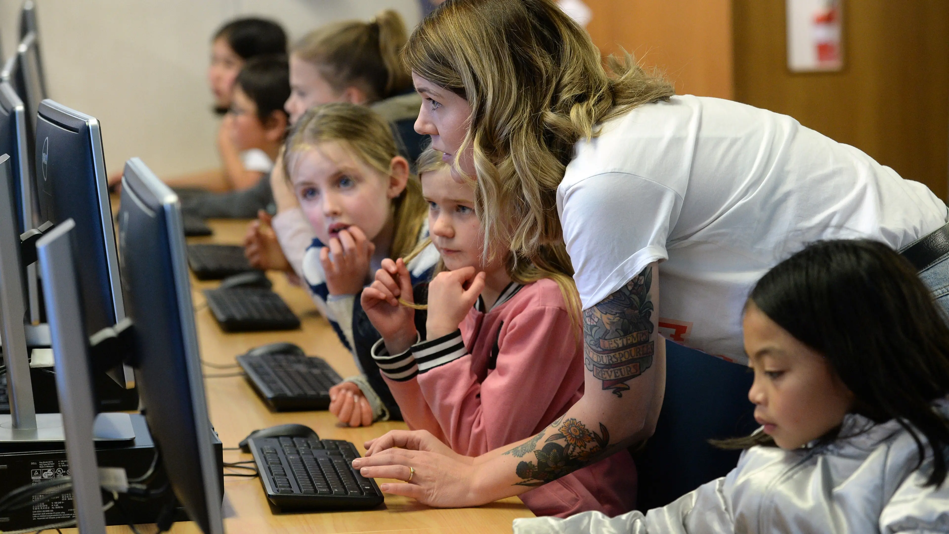 Code Like a Girl supports female computing roles