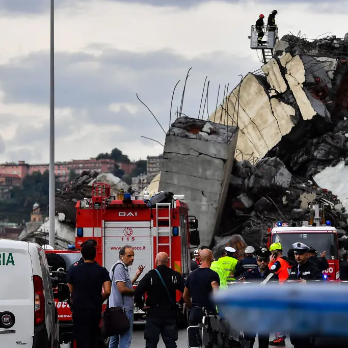 Anger grows over Italy bridge collapse