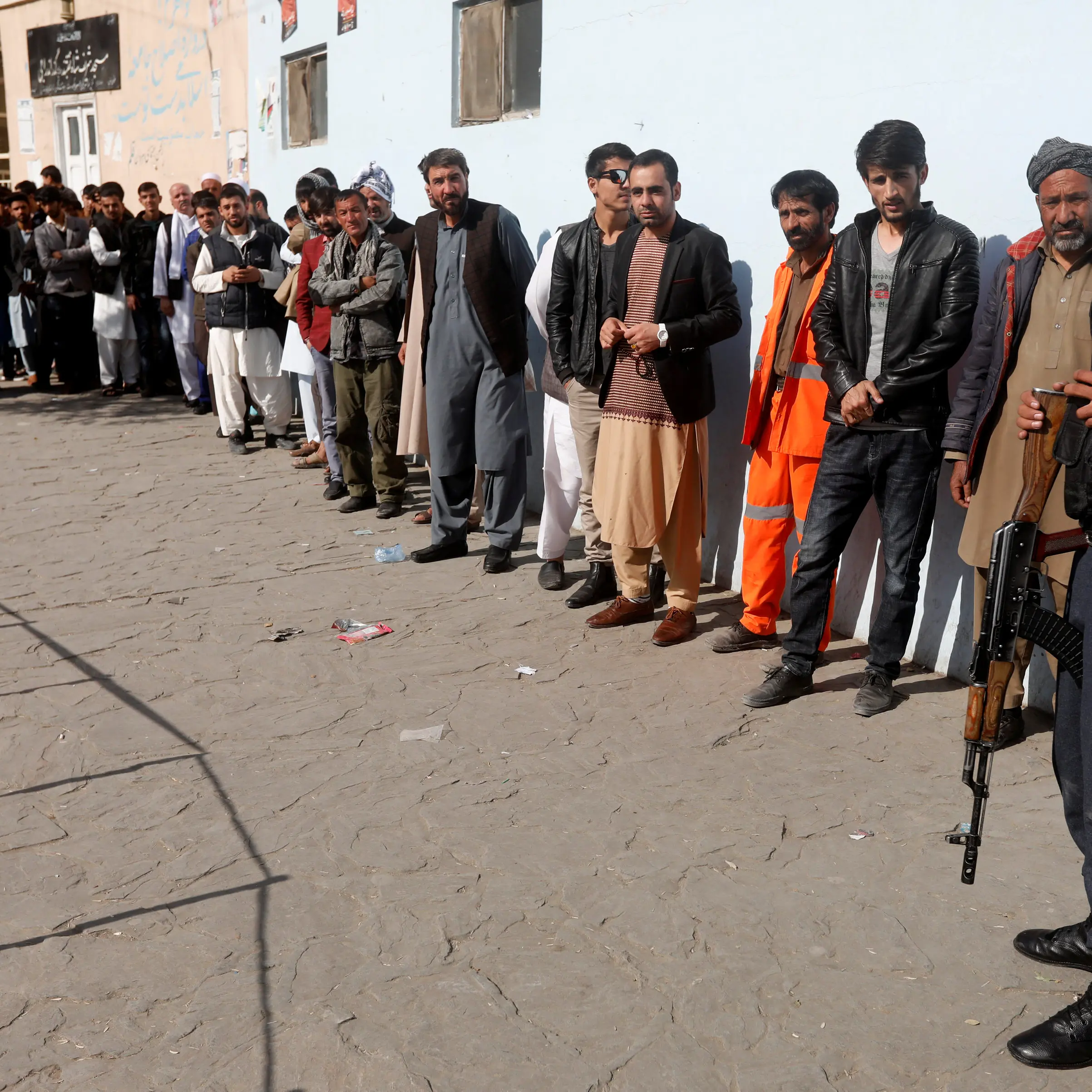 Afghans vote amid chaos, corruption and Taleban threats