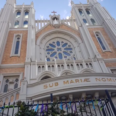 Removed ribbons to be reinstated after outcry