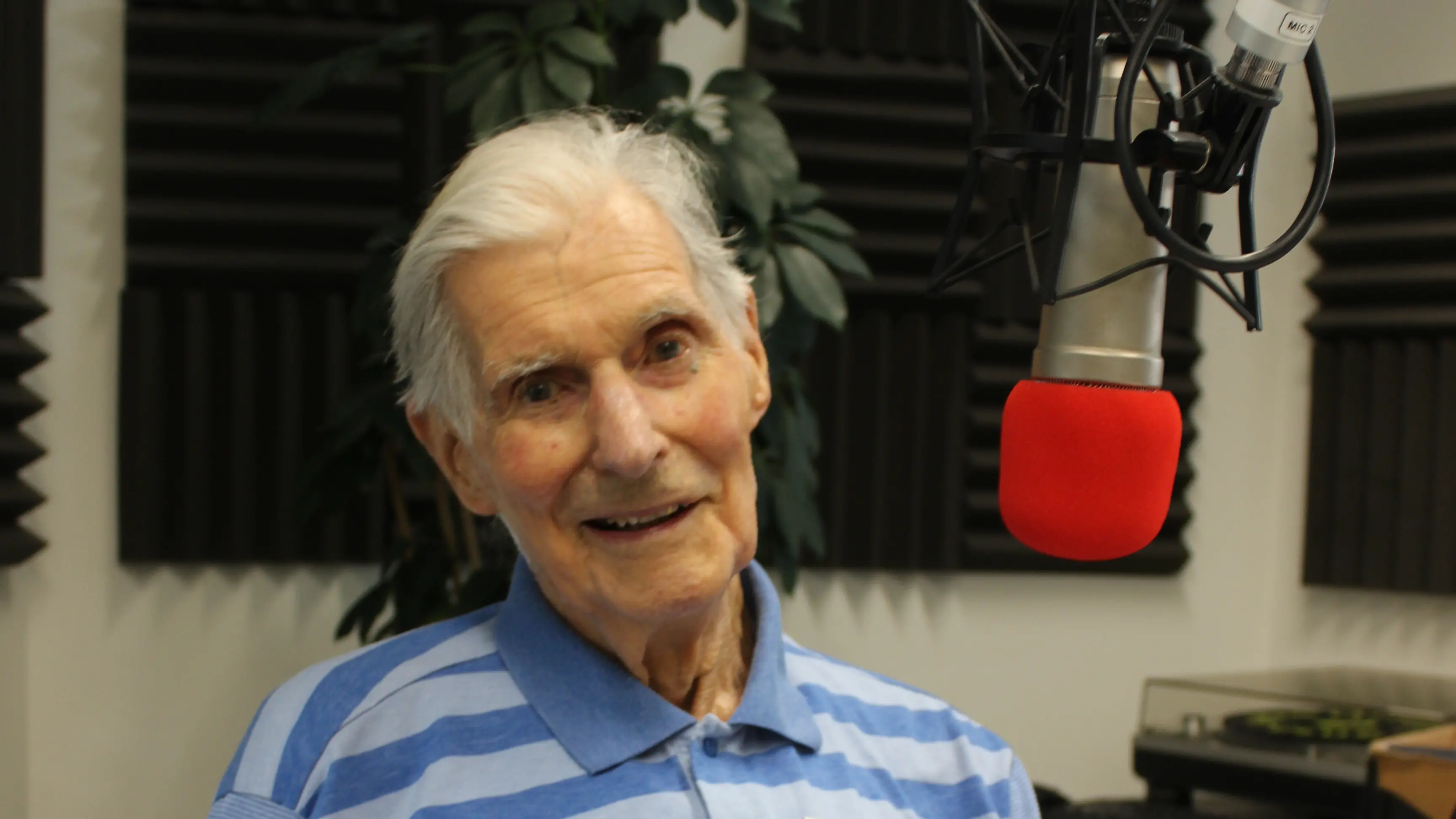 Lloyd's still broadcasting at 95