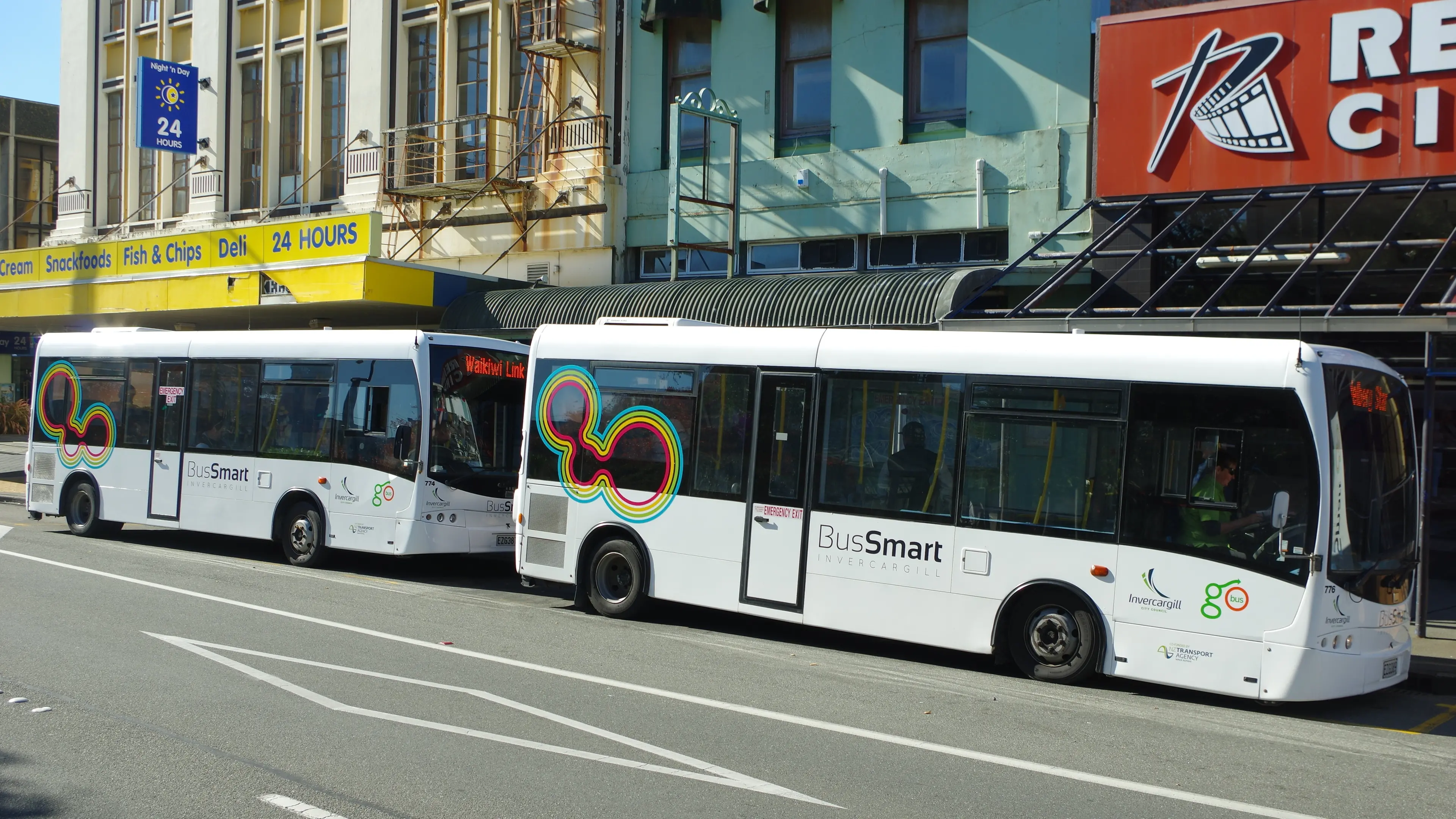 Council to examine routes as bus patronage falls