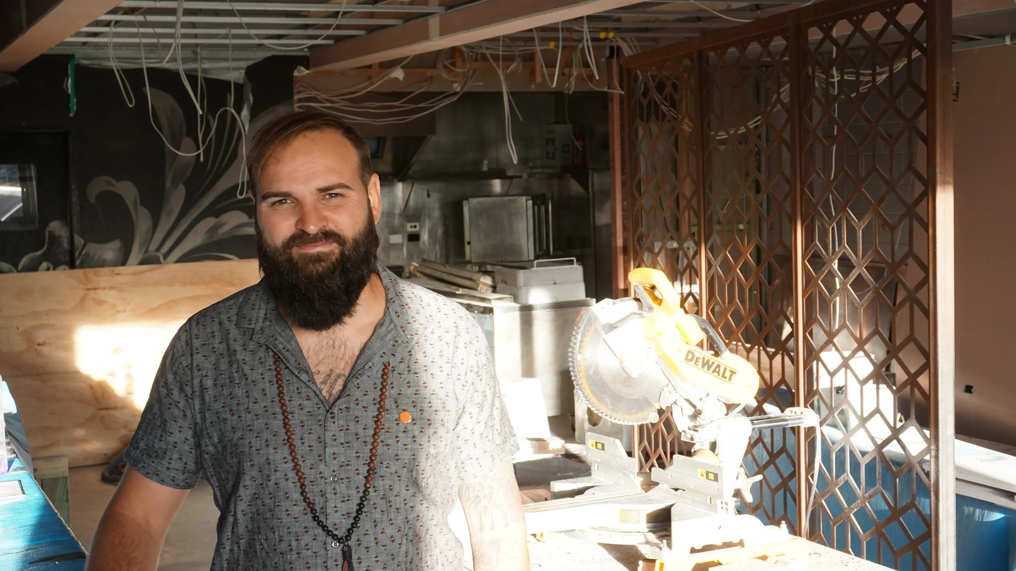 Delayed restaurant refit to start