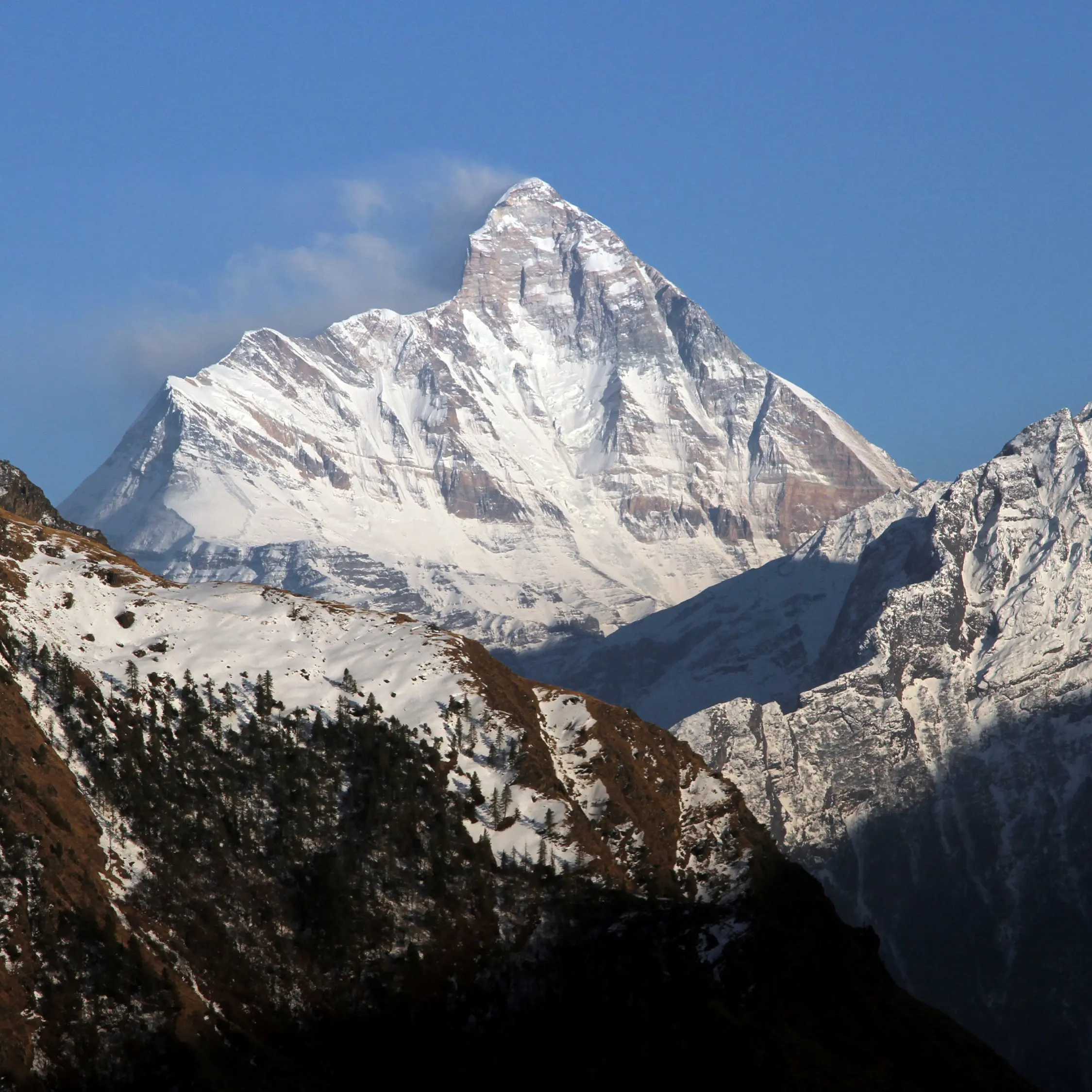 Bodies of 7 climbers recovered from mountain, one missing