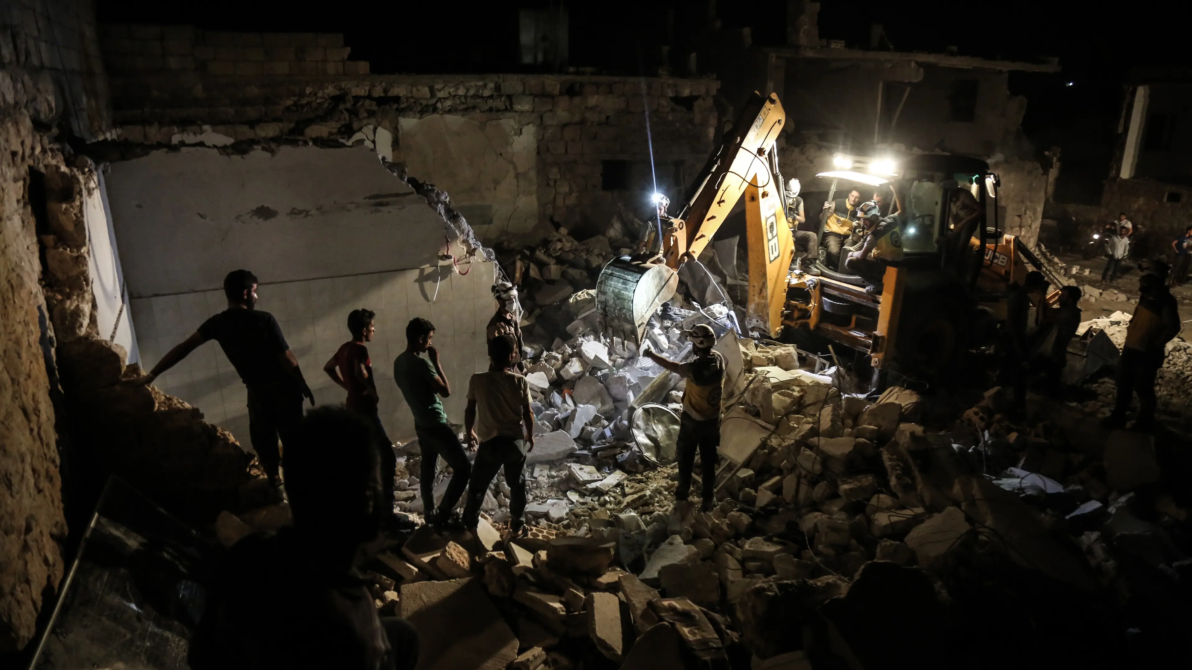 Russian-led assault in Syria leaves over 500 civilians dead