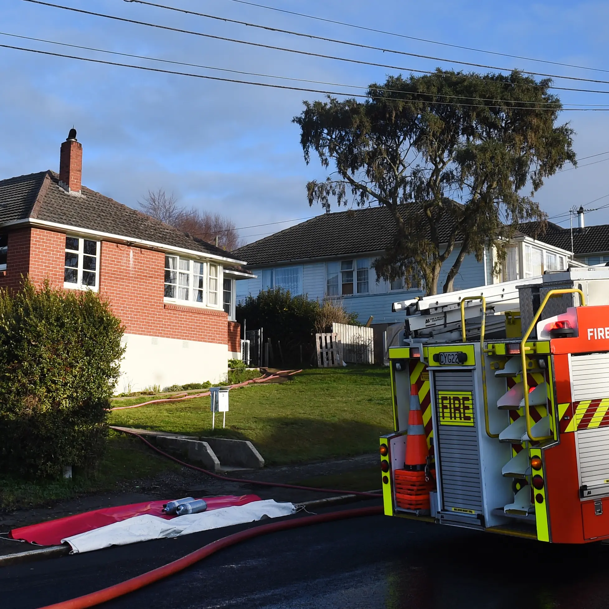 Family praised for being cool under fire