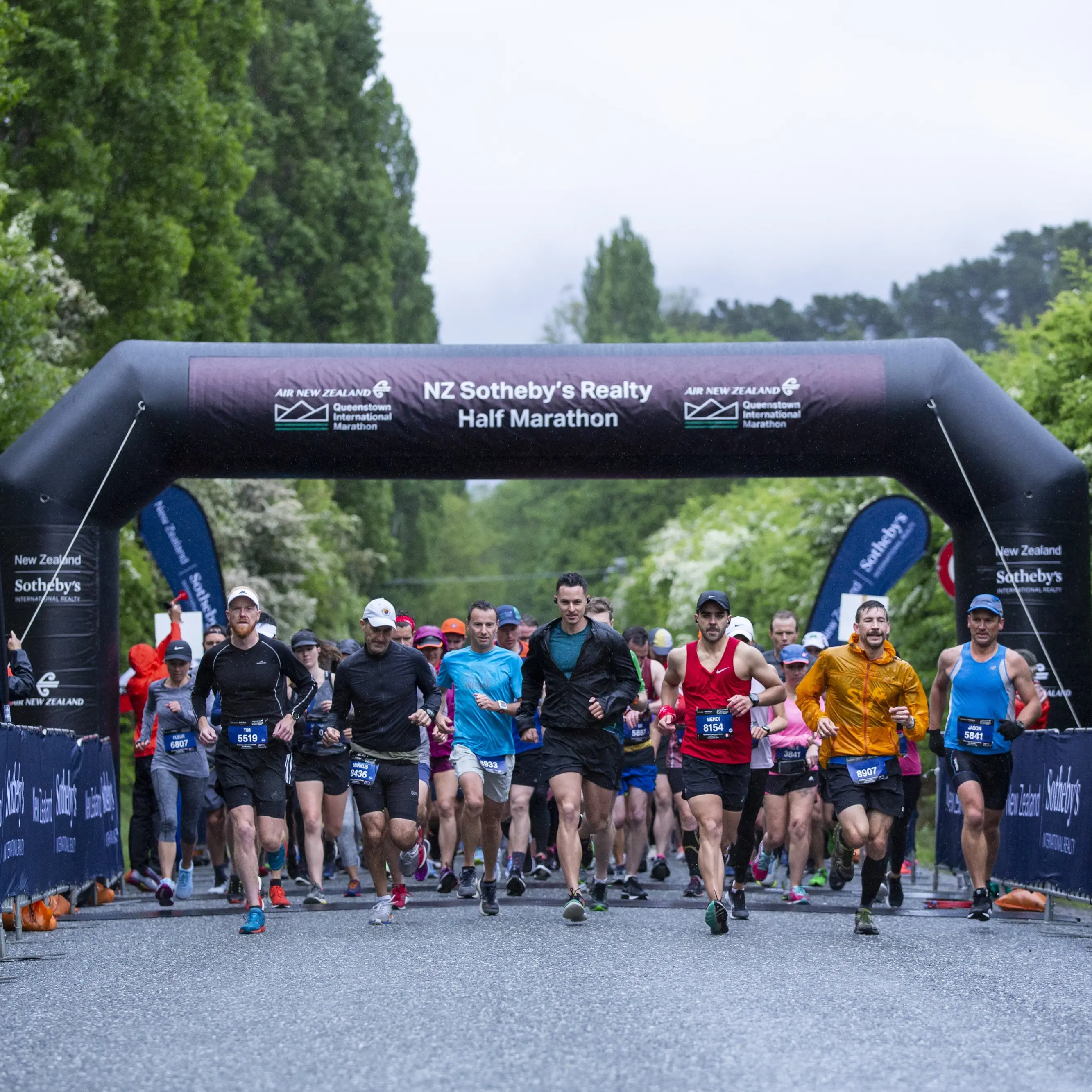 Ideal running conditions for 'spectacular' race