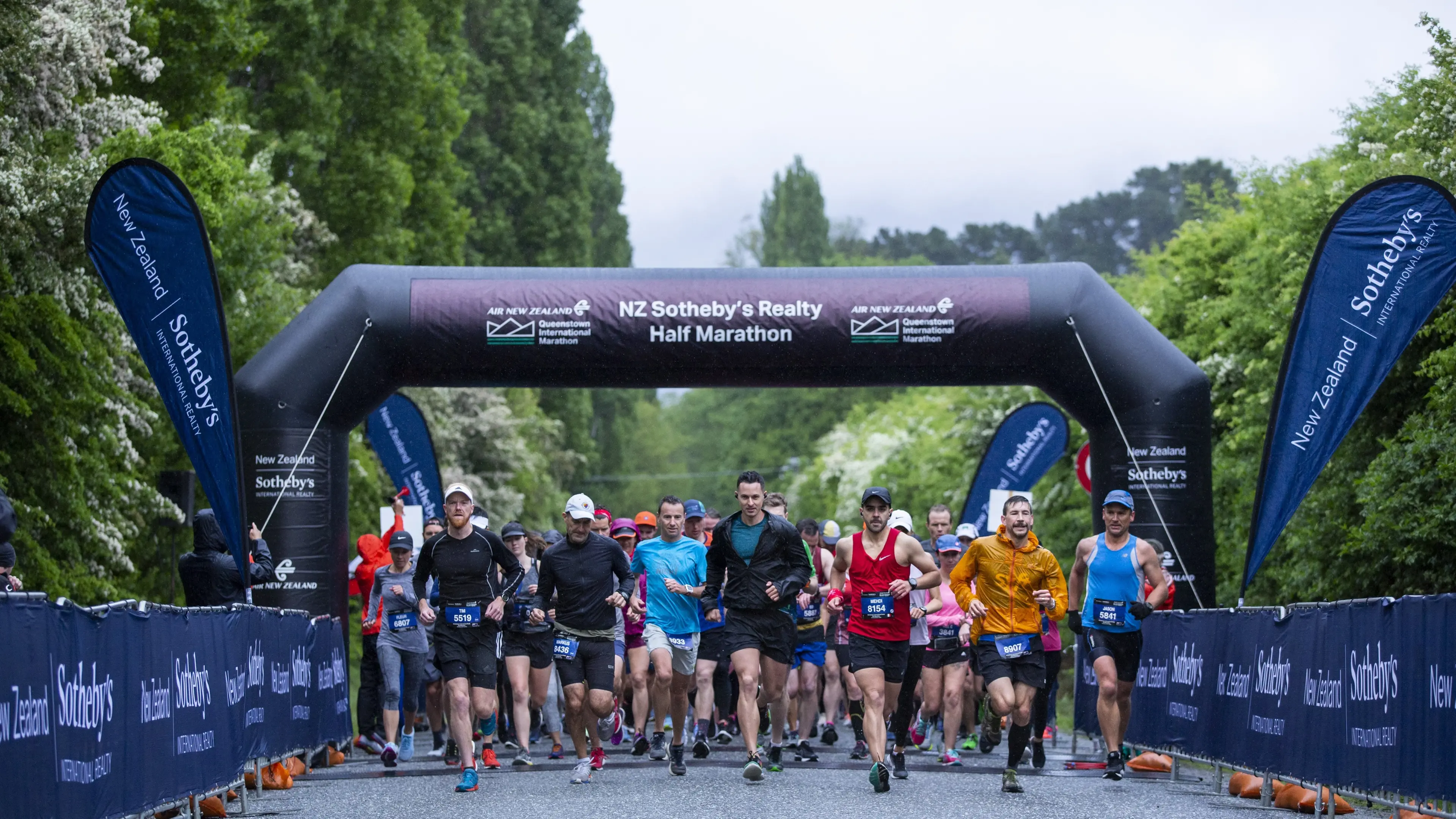 Ideal running conditions for 'spectacular' race