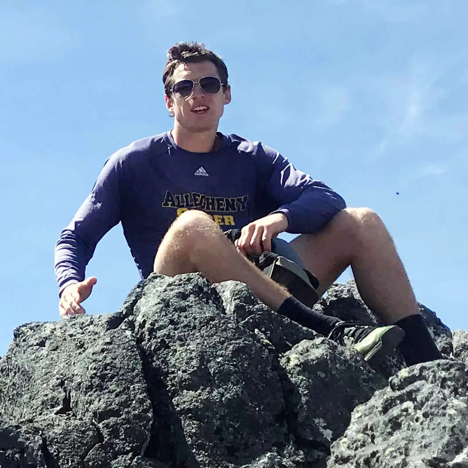 Families pay tribute to ‘generous’ climbers