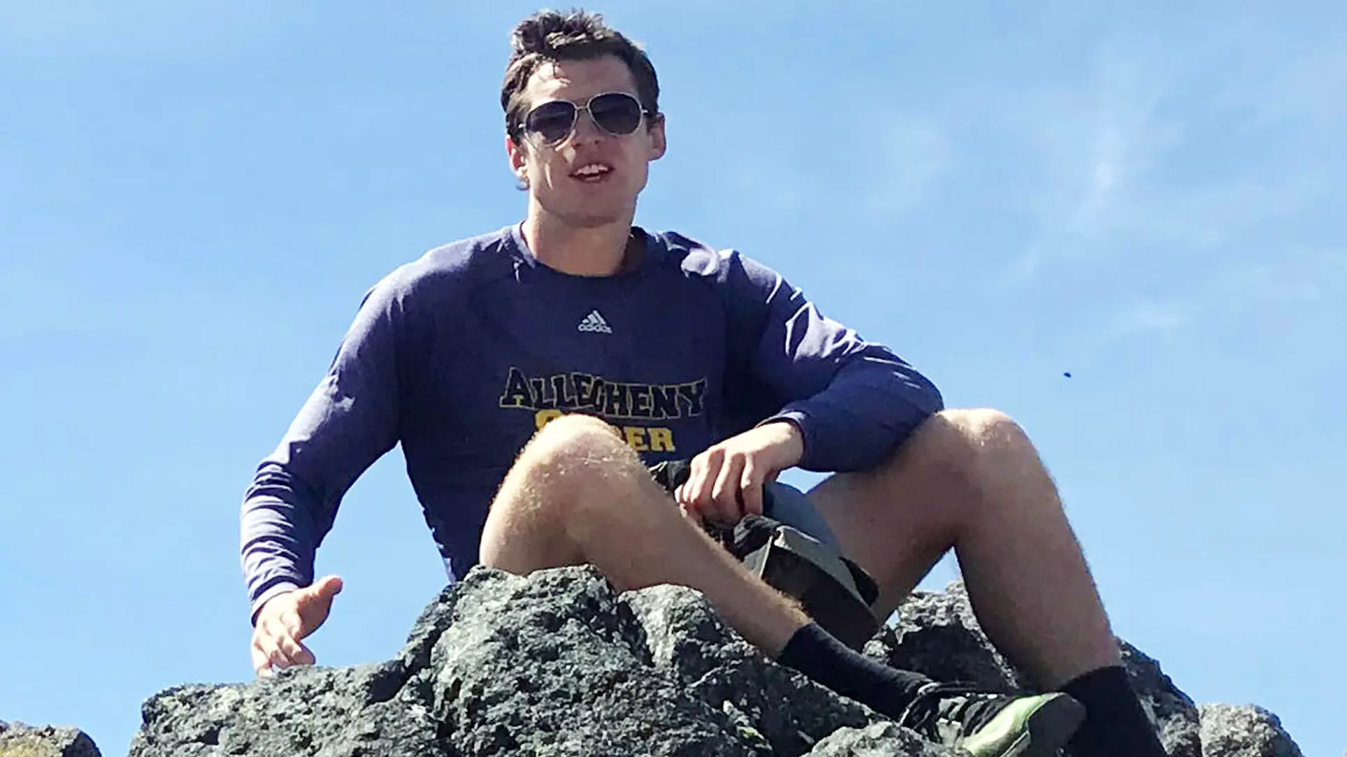 Families pay tribute to ‘generous’ climbers
