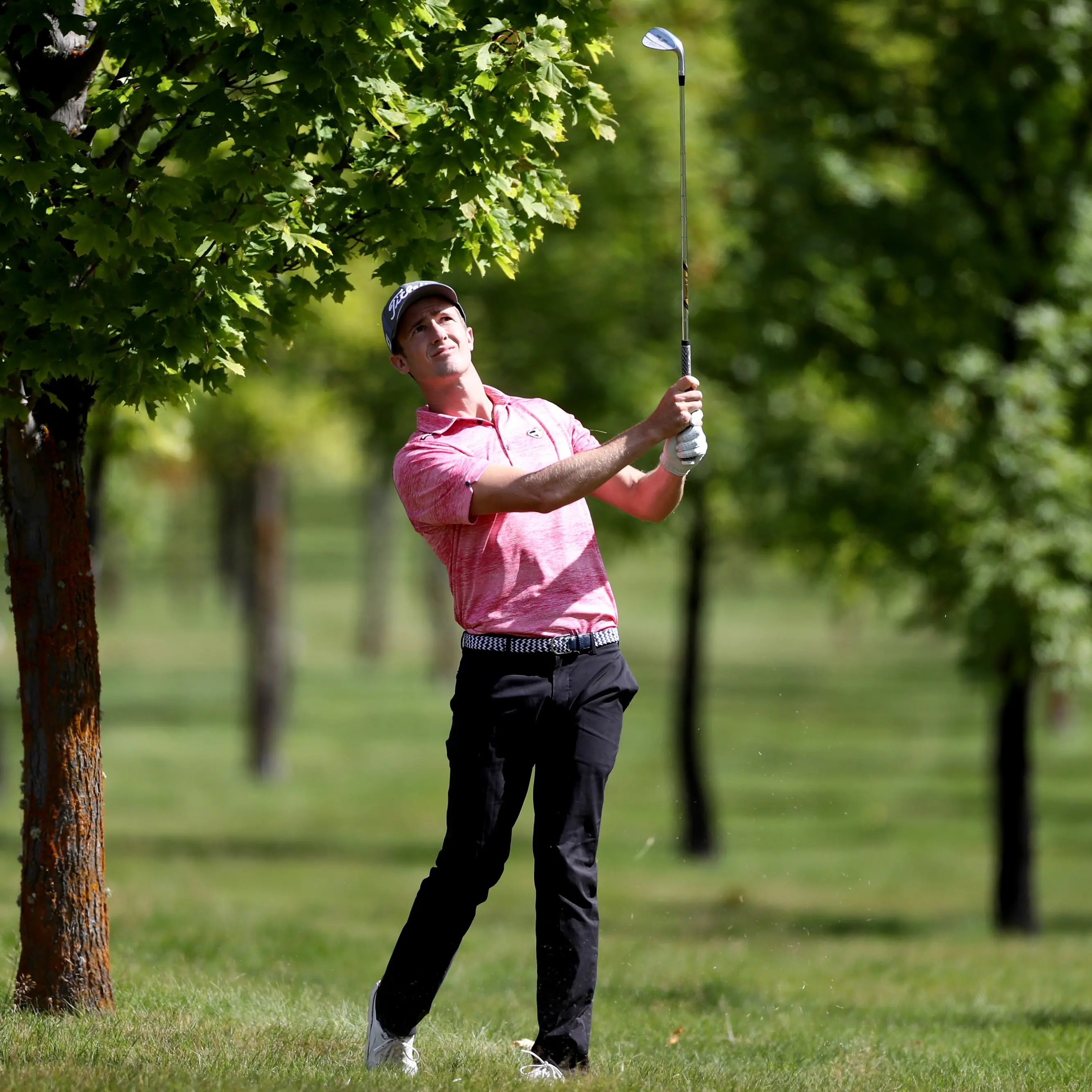 South Korean teen setting early pace
