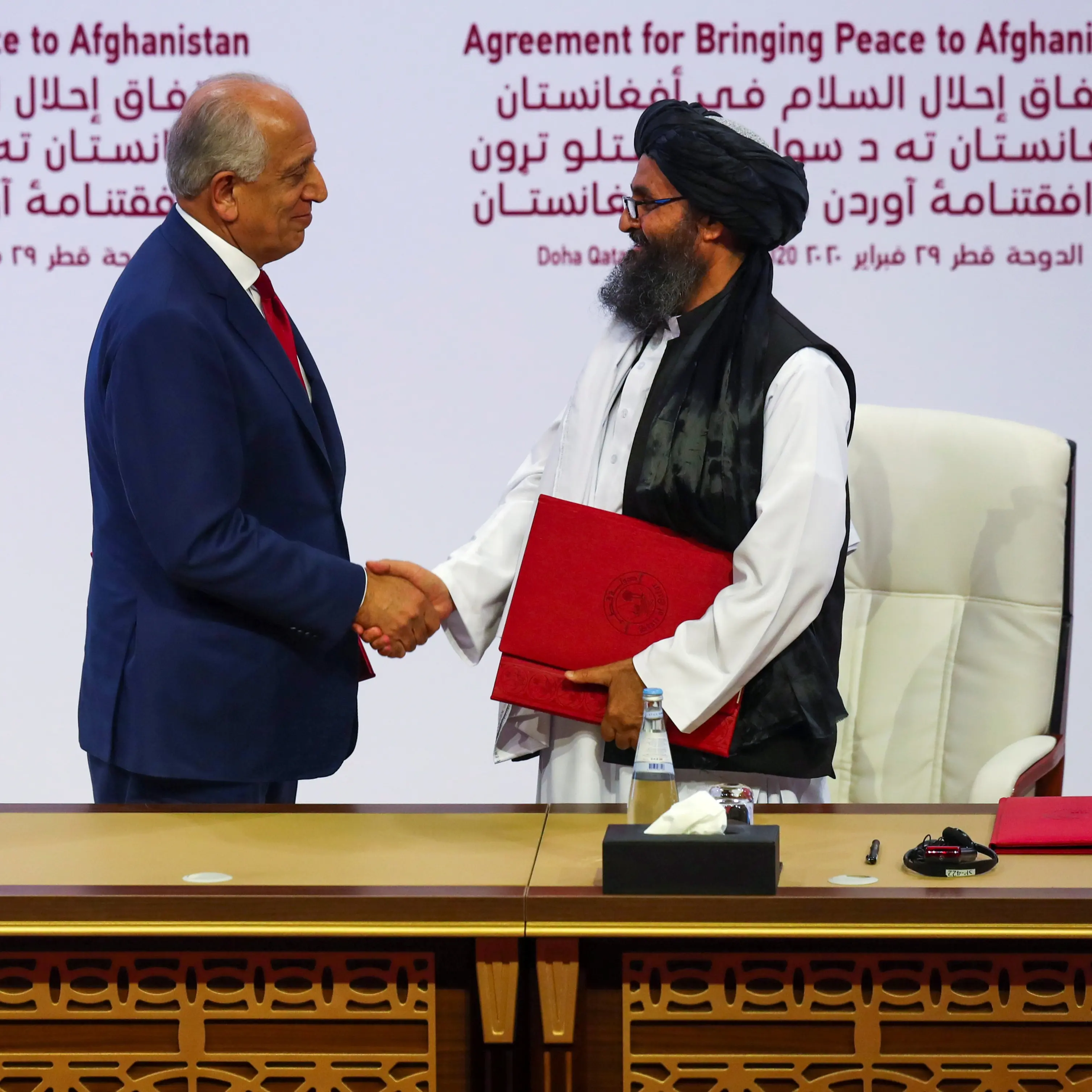 US and Taliban sign troop withdrawal deal