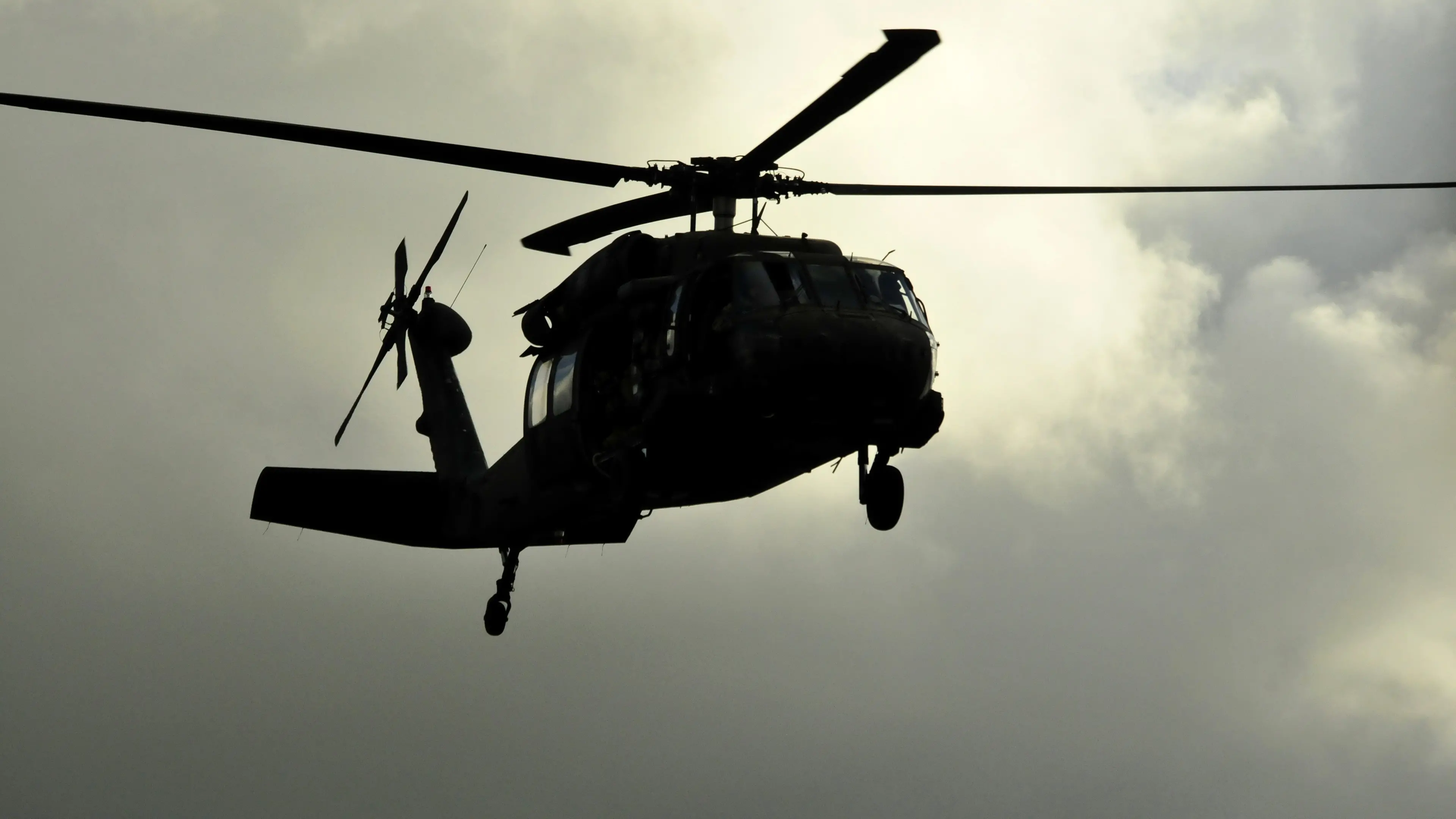 Conspiracy therapy: black helicopters