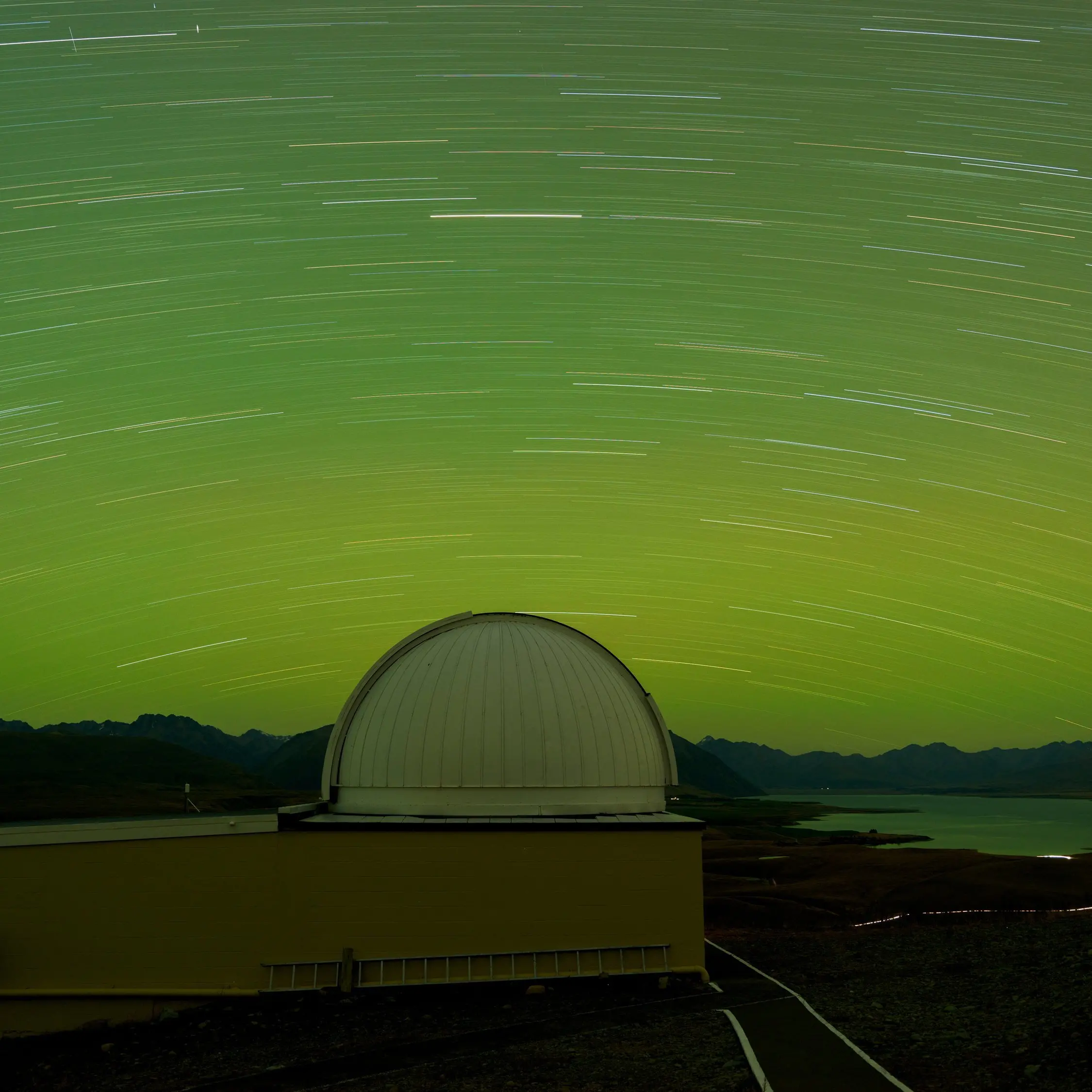 In awe at airglow