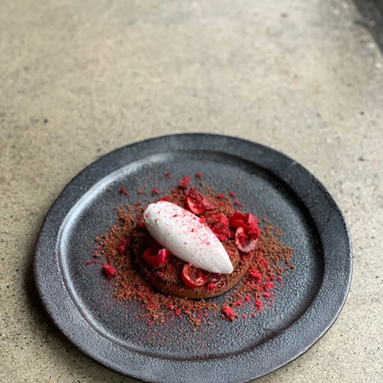Kika’s cherry chocolate dessert