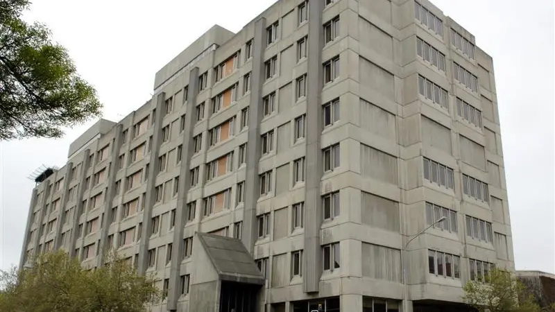 Covid and short-staffing hit surgery