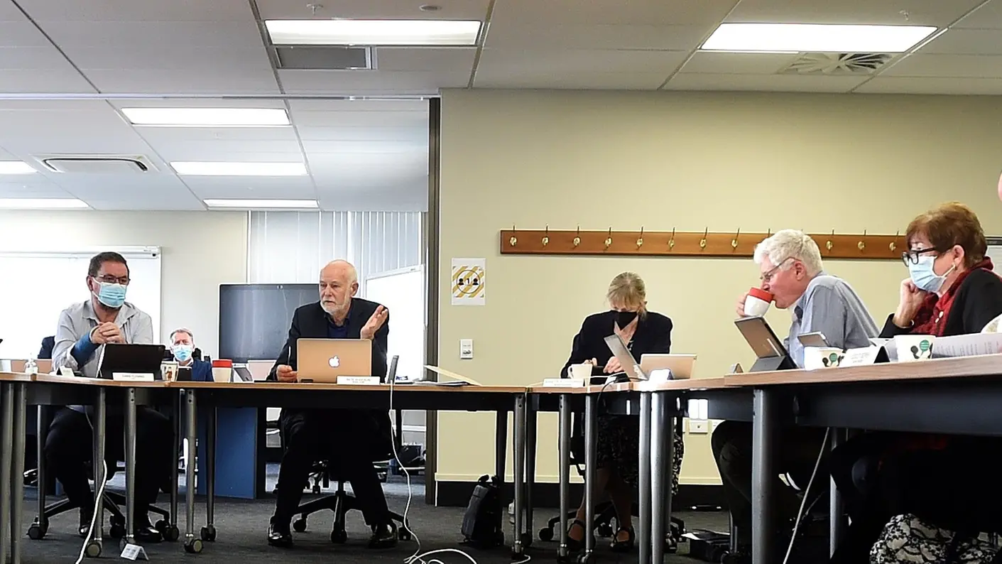 SDHB meets for last time before restructure