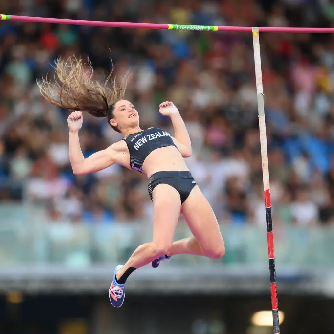 Surprise bronze for Kiwi pole vaulter in Birmingham
