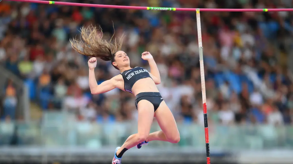 Surprise bronze for Kiwi pole vaulter in Birmingham