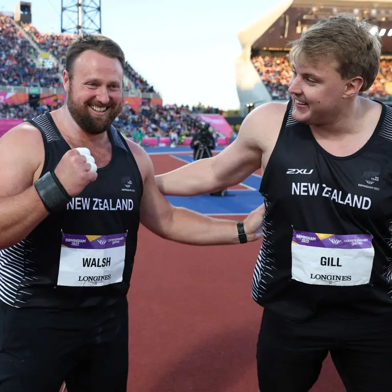 Shot put one-two: Walsh wins gold, Gill takes silver